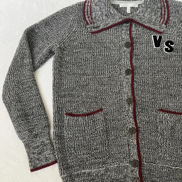 Victoria’s Secret Gray Maroon Patch Varsity Cardigan Sz Small Like New Academia - Picture 5 of 13